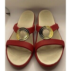 Crocs Sanrah Beveled Circle Slide Sandal Women’s Size 8 Red/Gold Rare